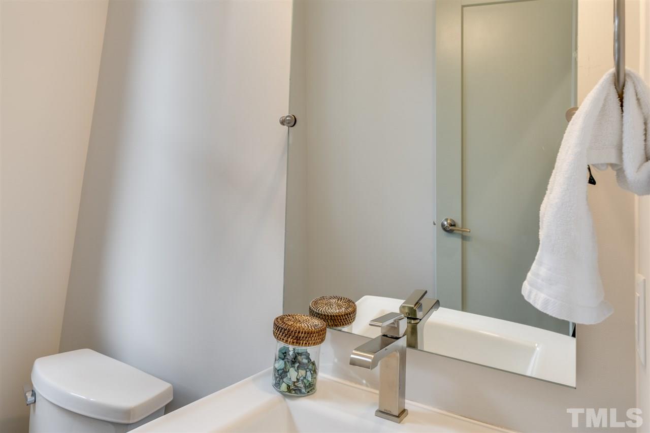 1020 Gregg Street Raleigh, NC 27601 - Photo 12 of 25