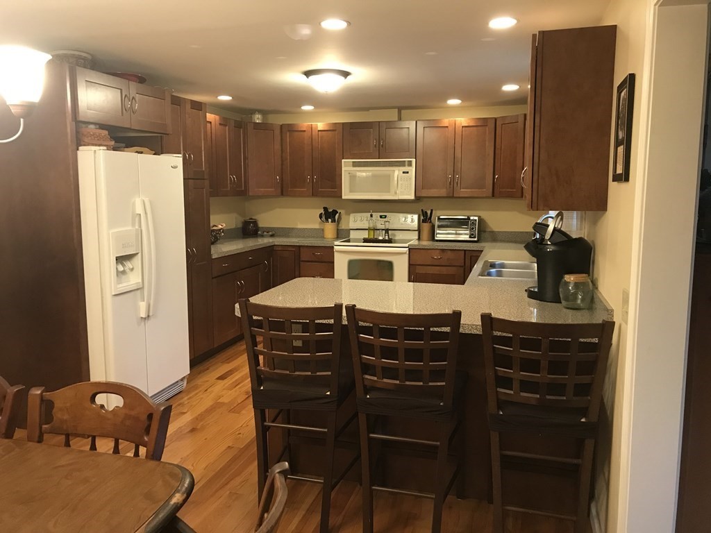55 Old Bay Road Belchertown, MA 01007 - Photo 6 of 34 Gallery Image 6