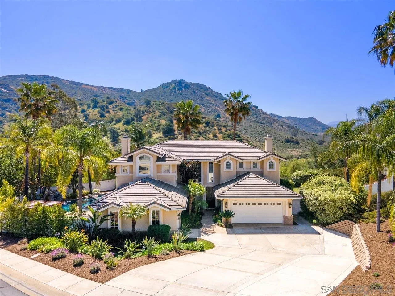2319 Ranchview Place Escondido, CA 92027 - Photo 1 of 47