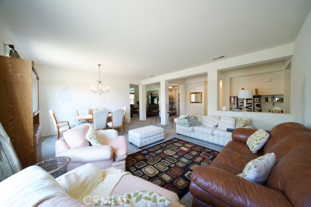 42585 Devant Circle Temecula, CA 92592 - Photo 12 of 47