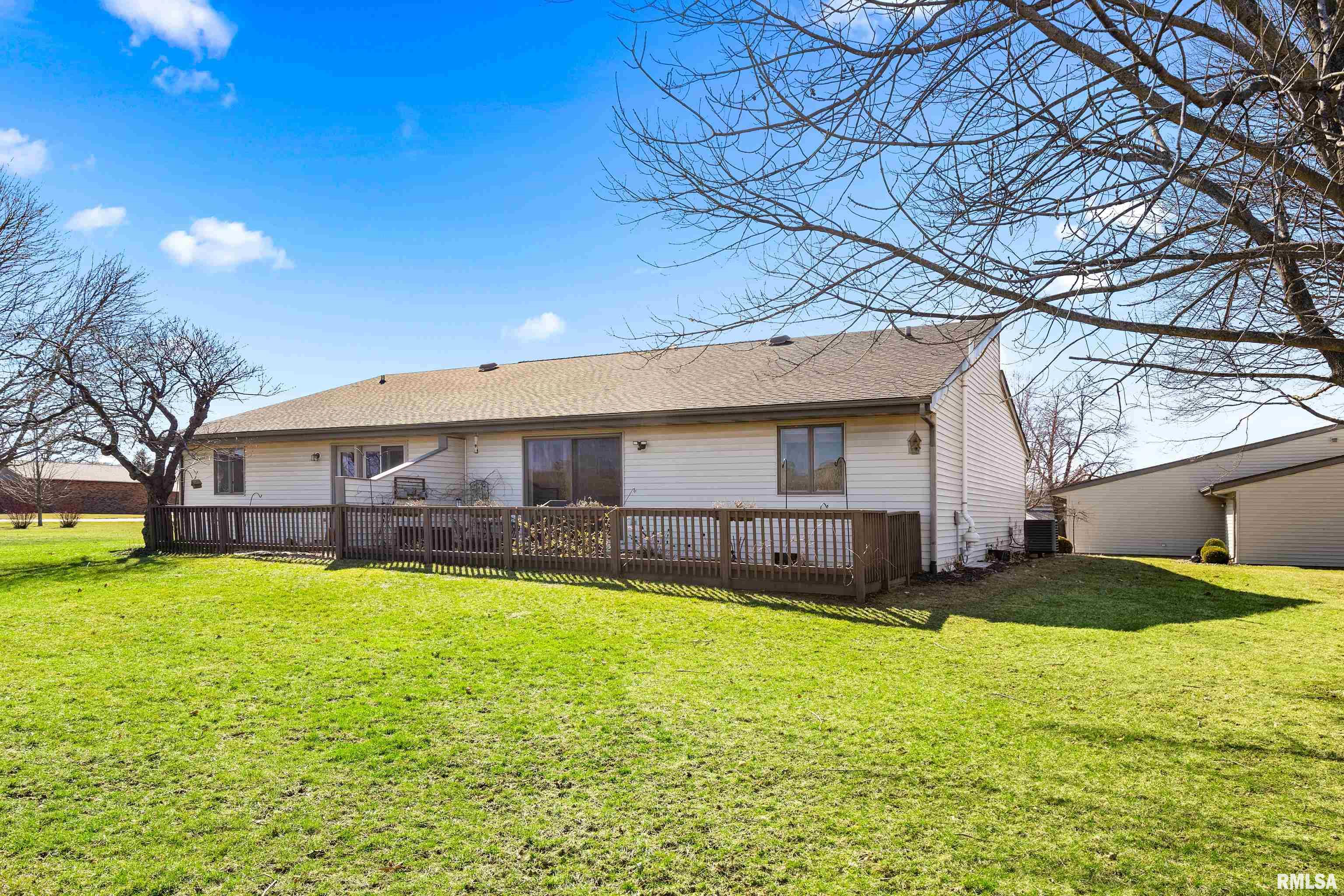 2223 Veterans Road, Unit 14 Morton, IL 61550 - Photo 3 of 42 Gallery Image 3