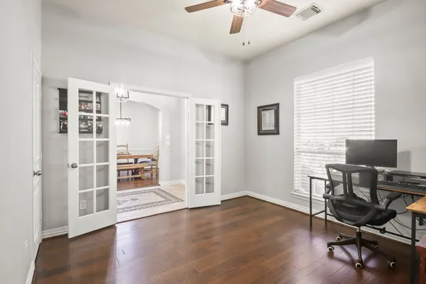 $575,000 | 1106 Commons Waterway Drive, Huffman, TX 77336