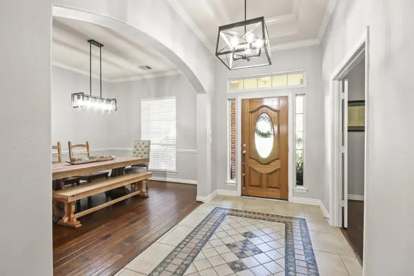 $575,000 | 1106 Commons Waterway Drive, Huffman, TX 77336