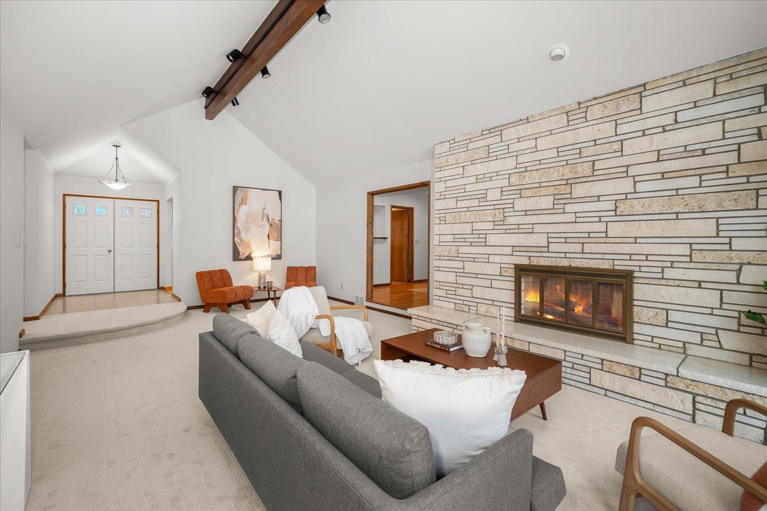 3515 South Altamont Street Spokane, WA 99223 - Photo 5 of 26