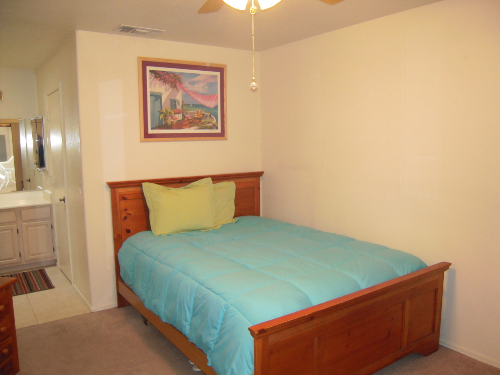 14300 West Bell Road, Unit 391 Surprise, AZ 85374 - Photo 4 of 6 Master Bedroom