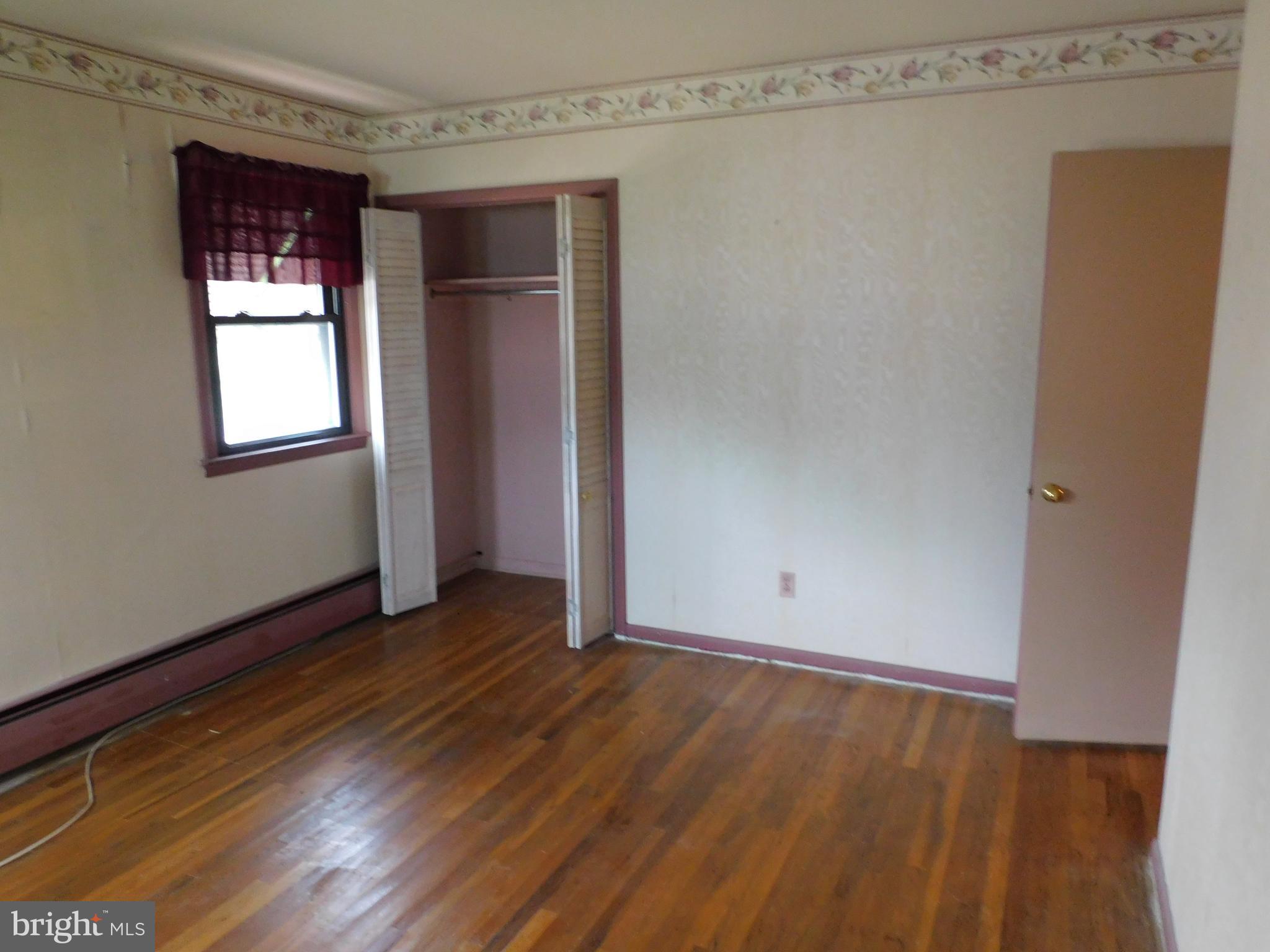 3271 Oak Road Huntingdon Valley, PA 19006 - Photo 17 of 53 Gallery Image 17