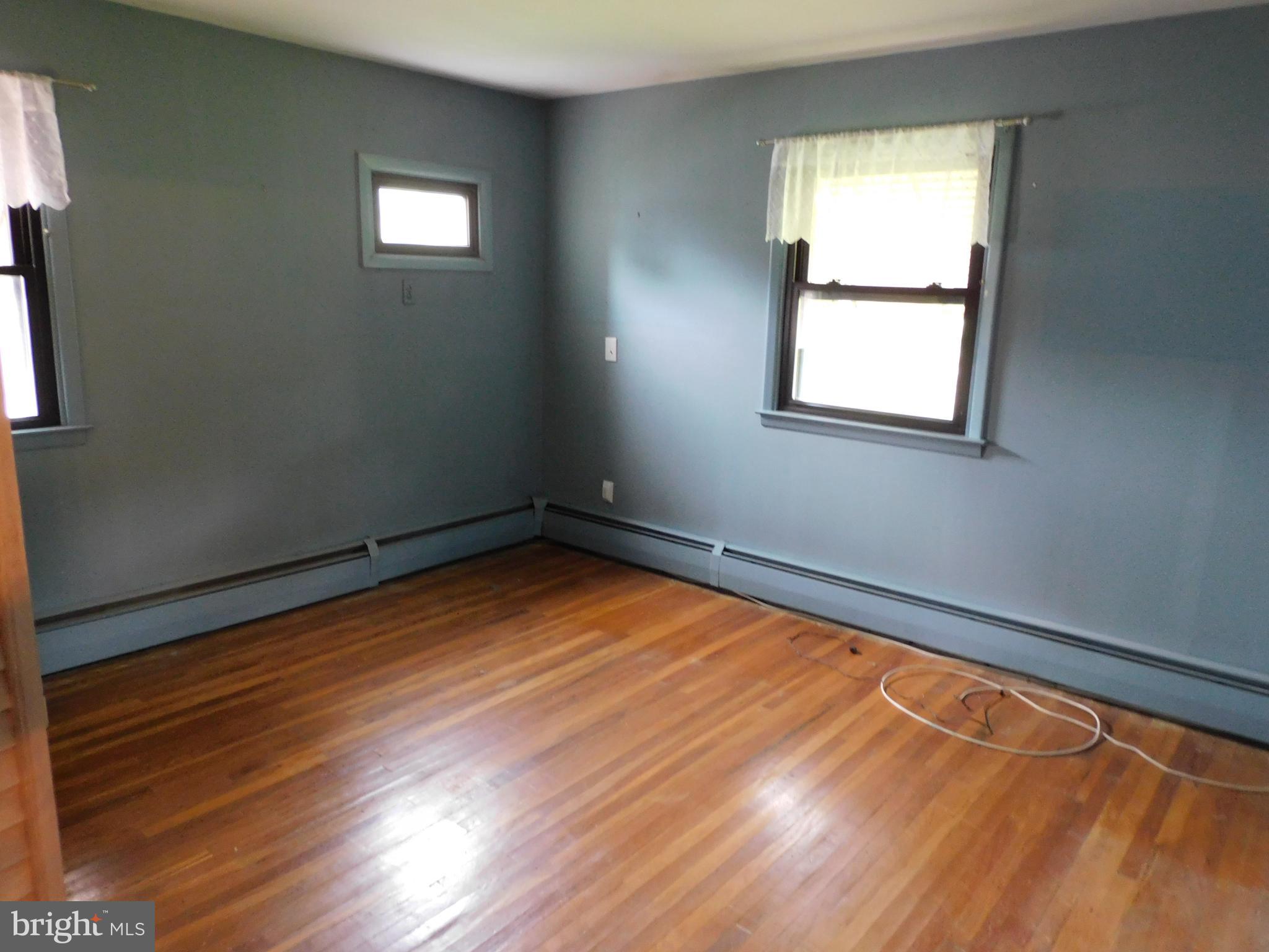 3271 Oak Road Huntingdon Valley, PA 19006 - Photo 20 of 53 Gallery Image 20