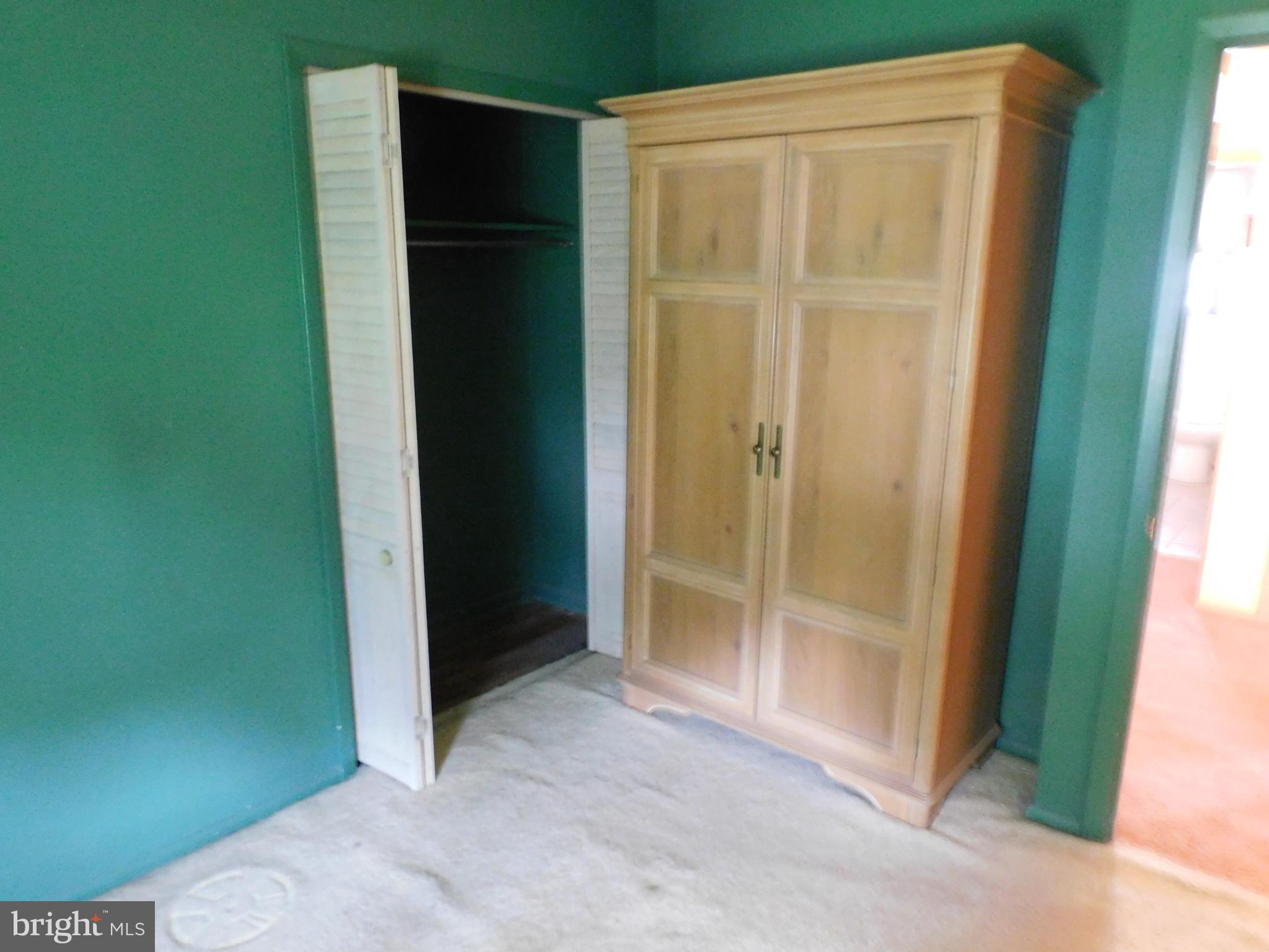 3271 Oak Road Huntingdon Valley, PA 19006 - Photo 23 of 53 Gallery Image 23