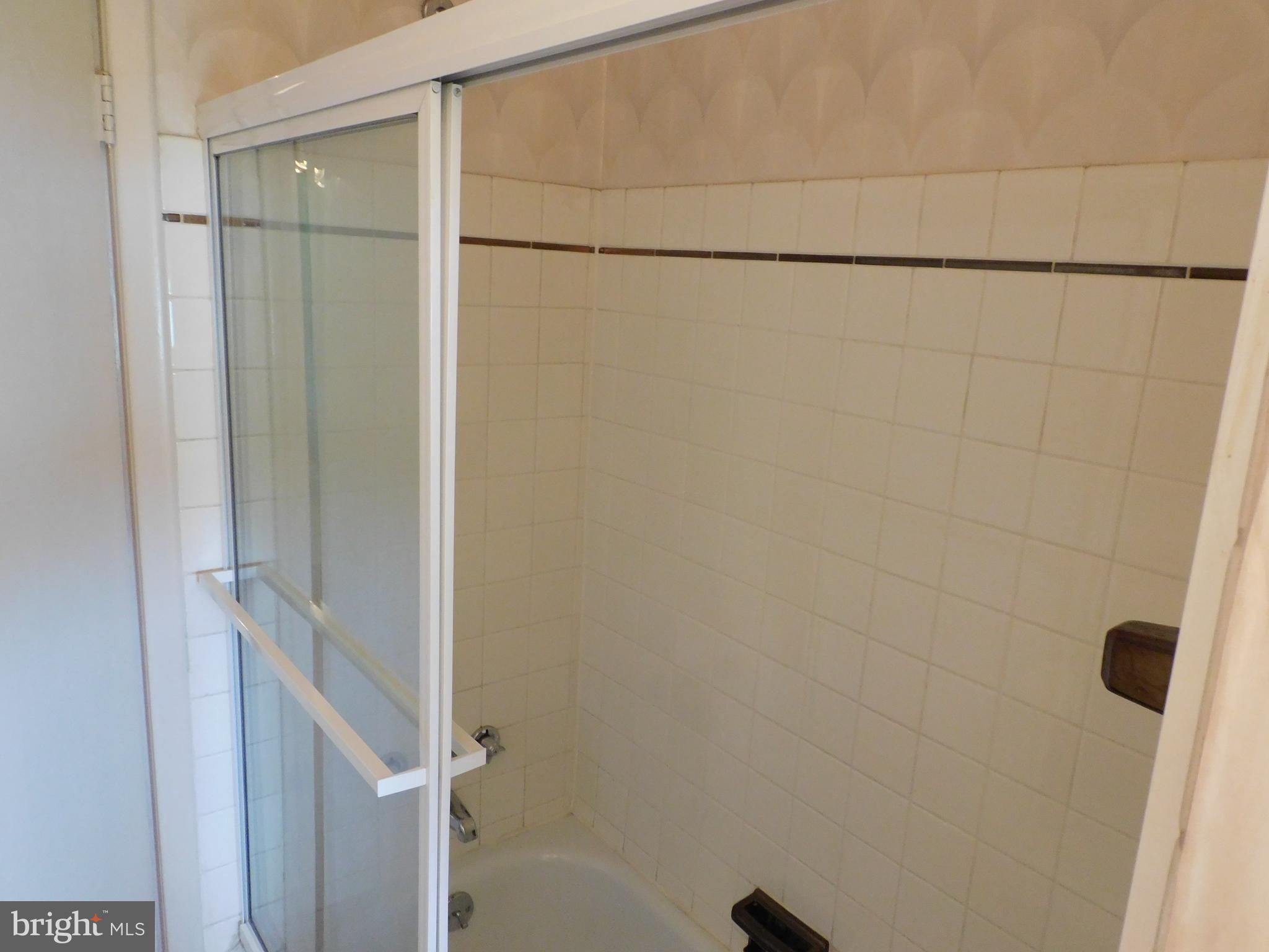 3271 Oak Road Huntingdon Valley, PA 19006 - Photo 26 of 53 Gallery Image 26