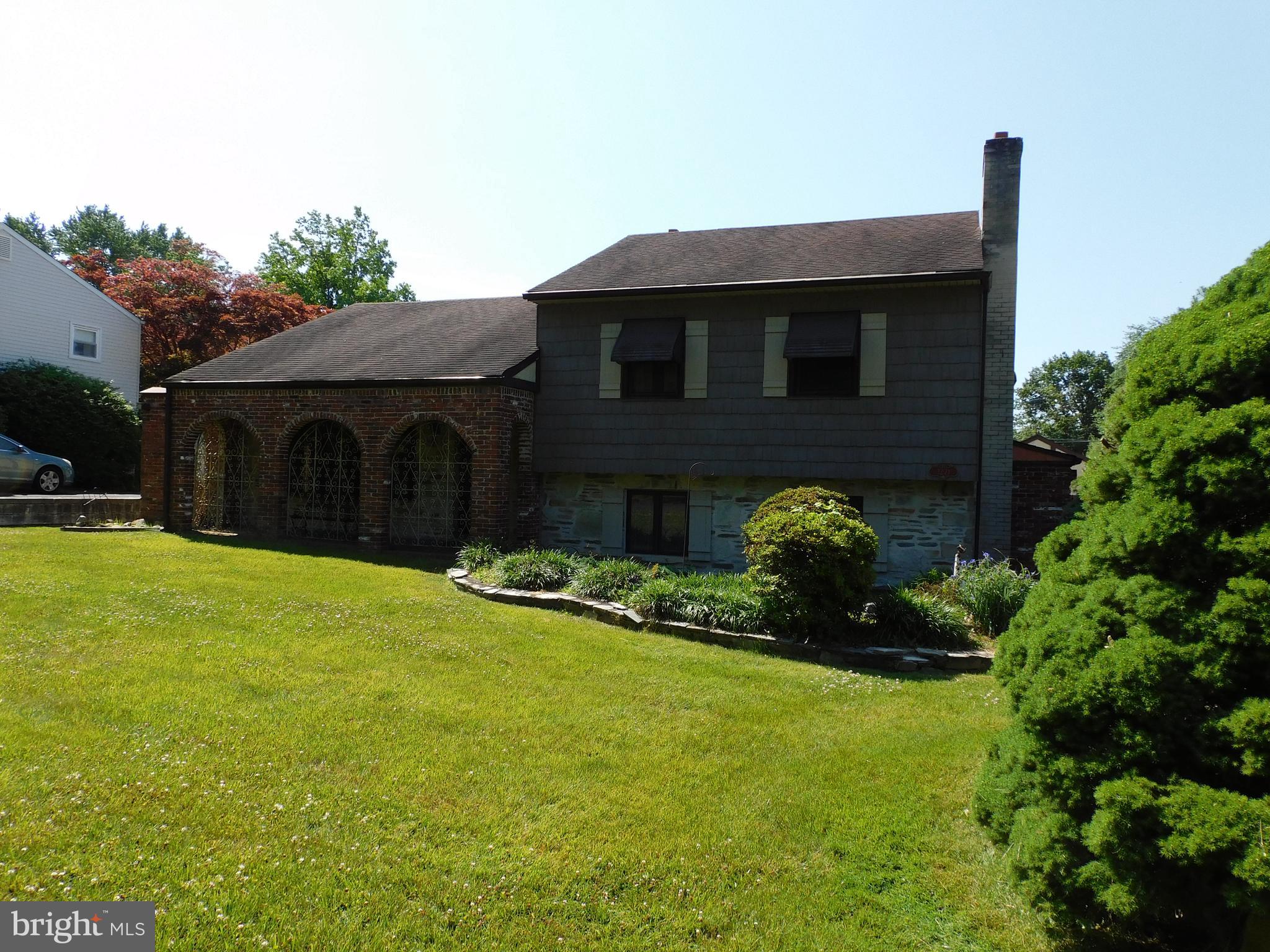 3271 Oak Road Huntingdon Valley, PA 19006 - Photo 6 of 53 Gallery Image 6