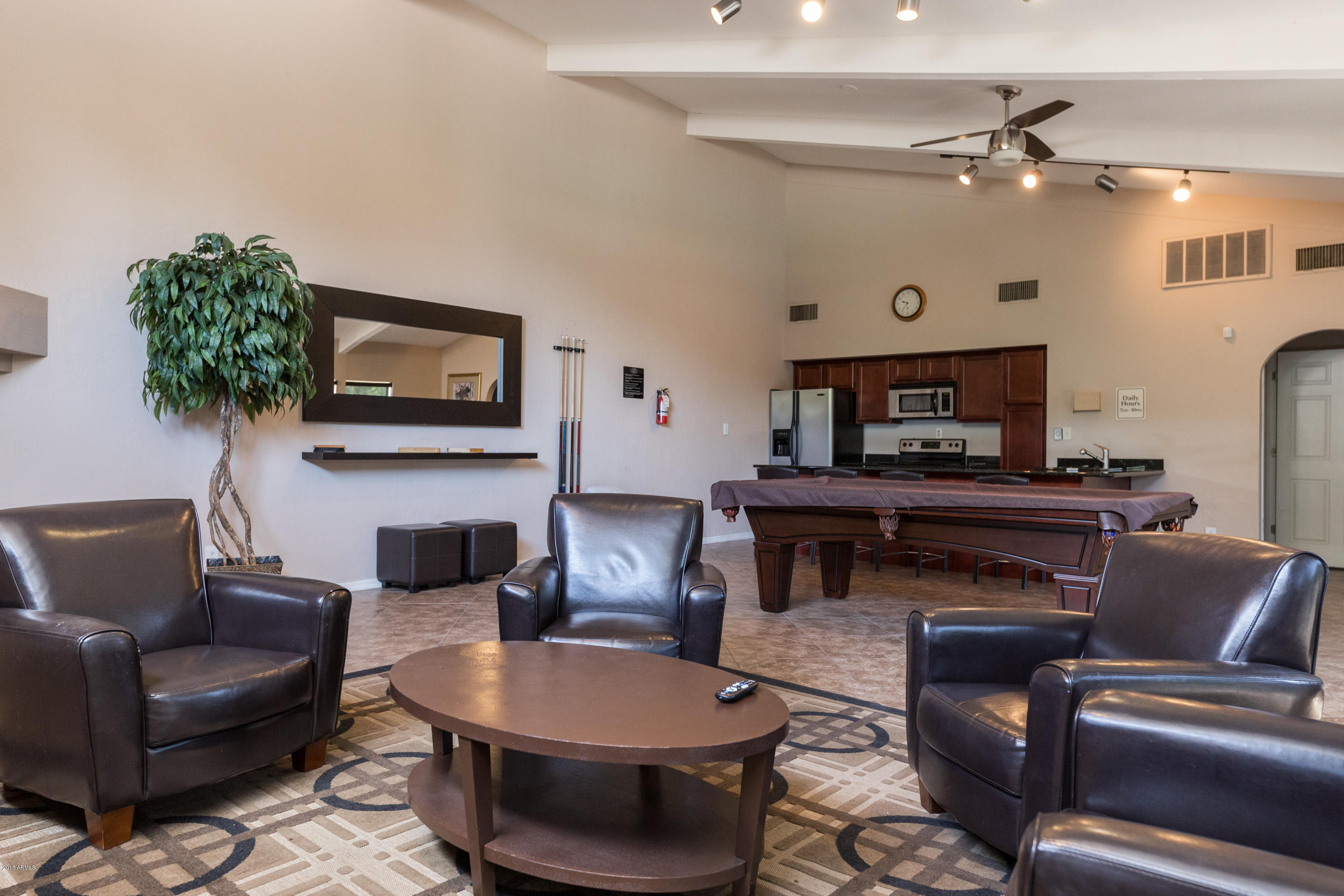 3825 East Camelback Road, Unit 232 Phoenix, AZ 85018 - Photo 16 of 23 Community Center