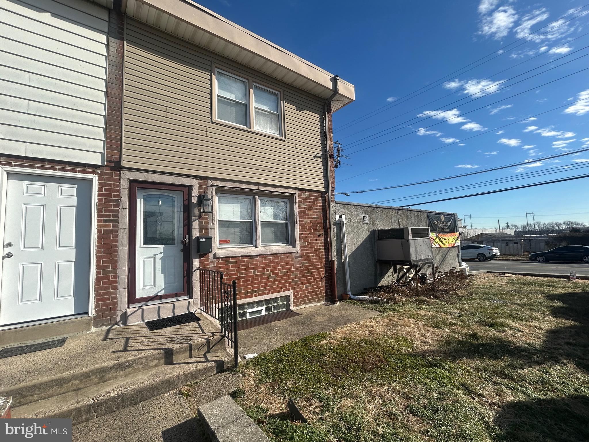 4655 Benson Street Philadelphia, PA 19136 - Photo 5 of 47 a view of a house with patio
