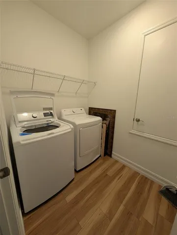 a close view of sink