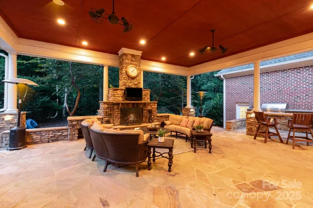 $1,435,000 | 6045 Oxfordshire Road, Waxhaw, NC 28173