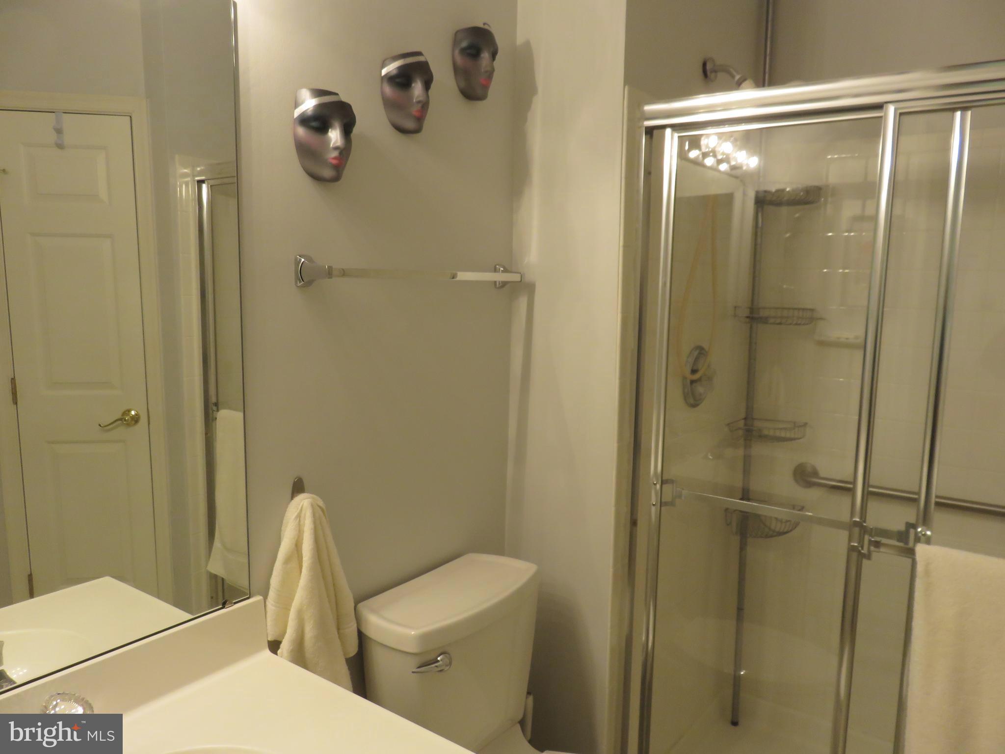 9615 Haven Farm Road, Unit L Perry Hall, MD 21128 - Photo 11 of 30 2nd BATH - CLEAN AS A WHISTLE!