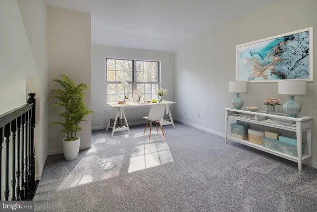 $2,500 | 3803 Green Ridge Court, Unit 302, Fairfax, VA 22033