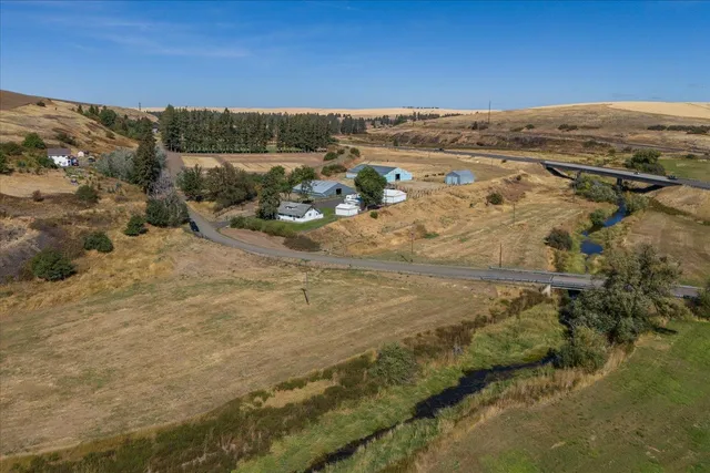 $799,900 | 101-103 Kelsey Road, Rosalia, WA 99170