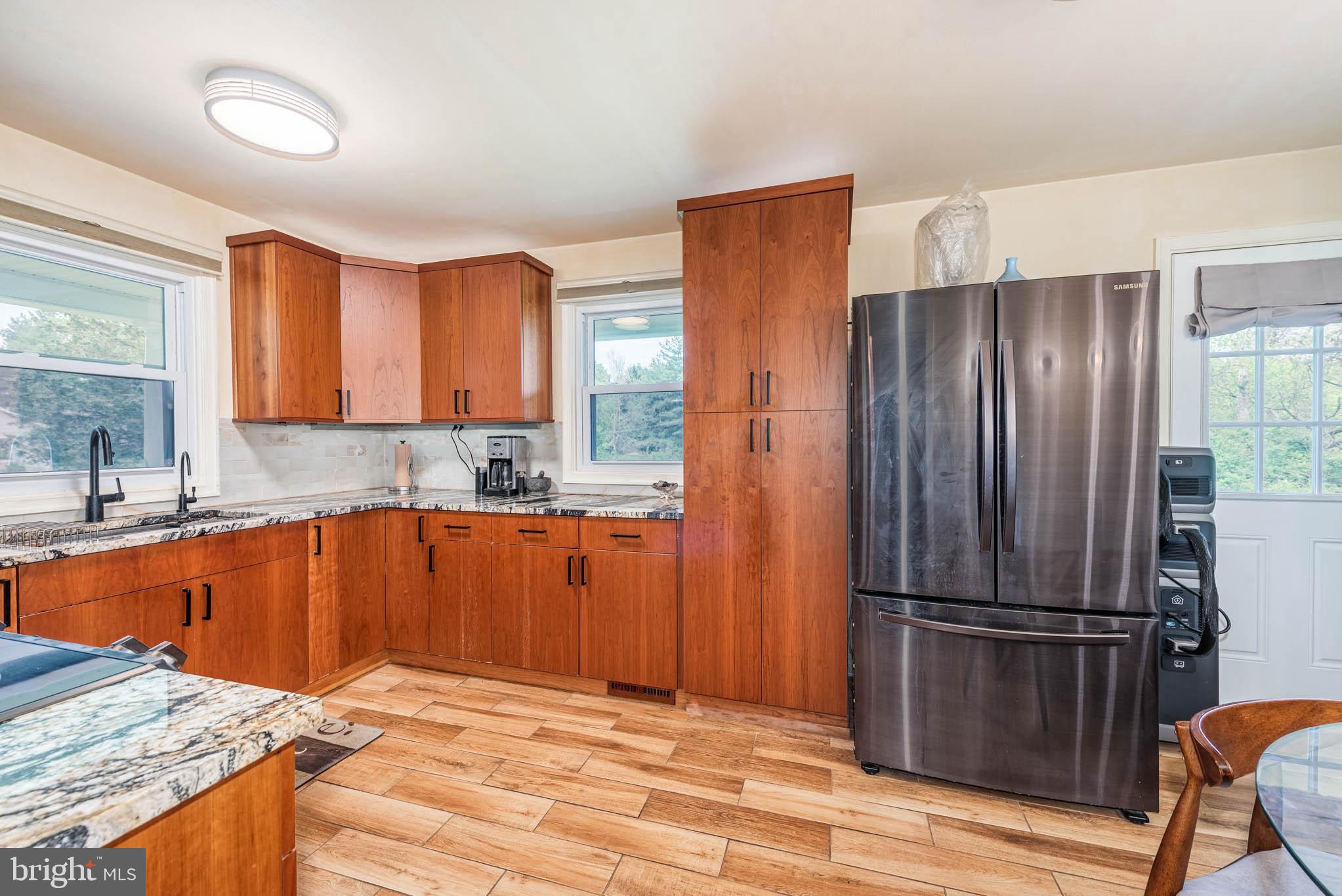 2705 Spring Hill Road Pikesville, MD 21208 - Photo 11 of 43 Gallery Image 11
