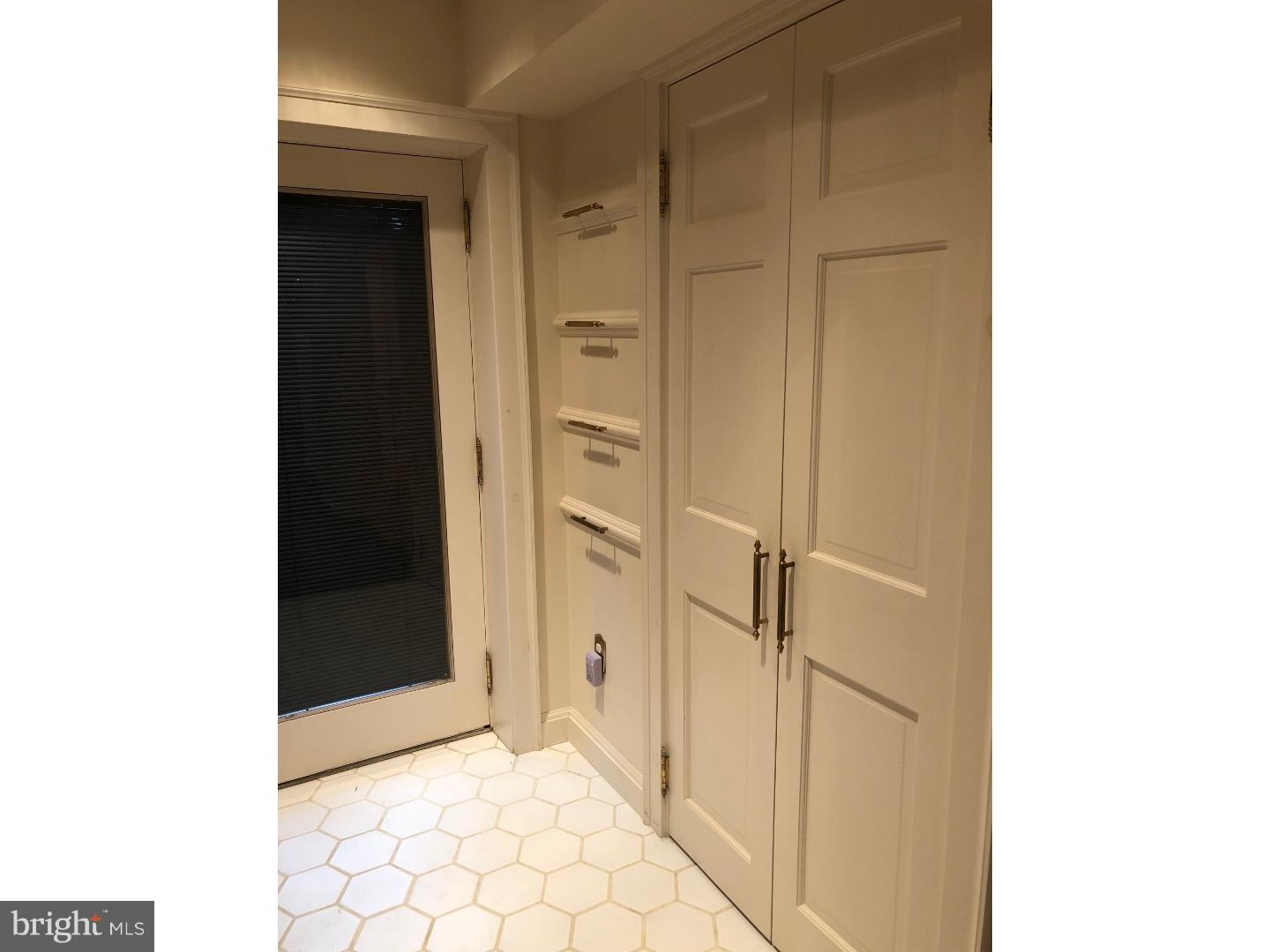 7494 Ferry Road New Hope, PA 18938 - Photo 15 of 25 Hallway