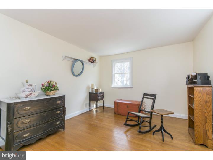262 Devonshire Road Devon, PA 19333 - Photo 10 of 23 a living room with furniture
