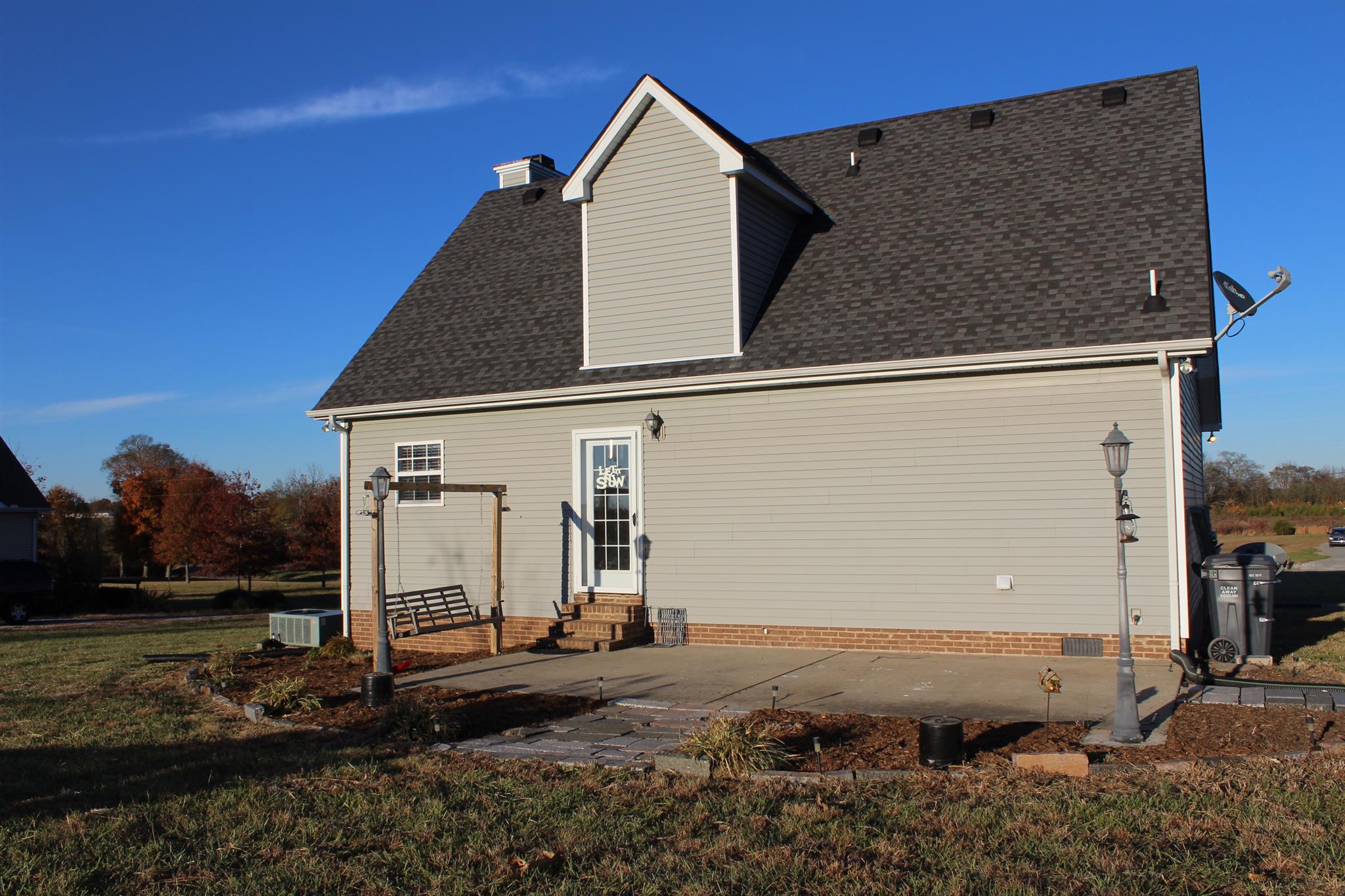 525 Martin Chapel Road Portland, TN 37148 - Photo 5 of 29 a backyard of a house