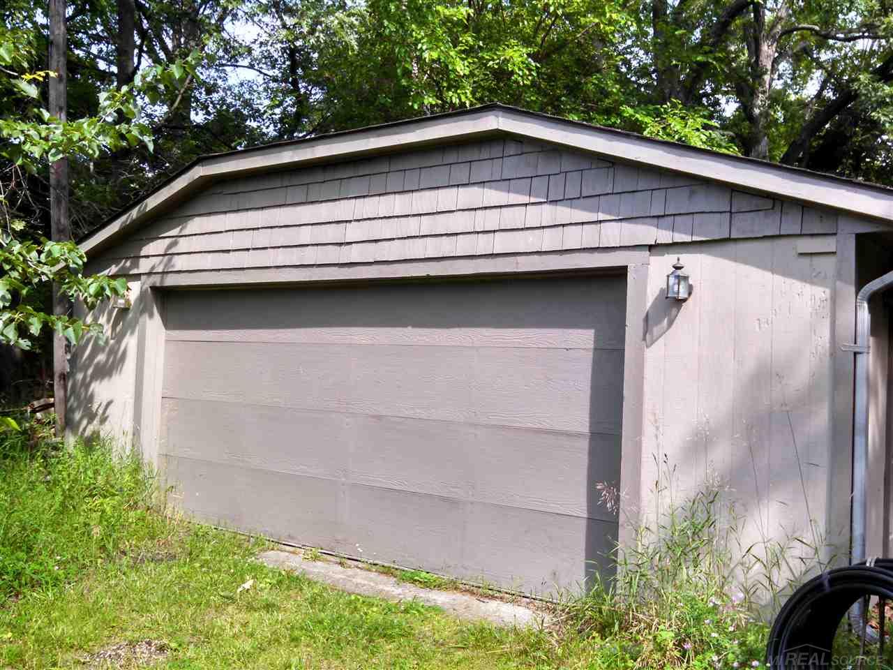 1975 East Leonard Road Leonard, MI 48367 - Photo 6 of 27