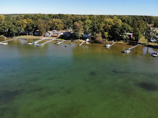 $549,000 | 55572 North Fisher Lake Road, Three Rivers, MI 49093