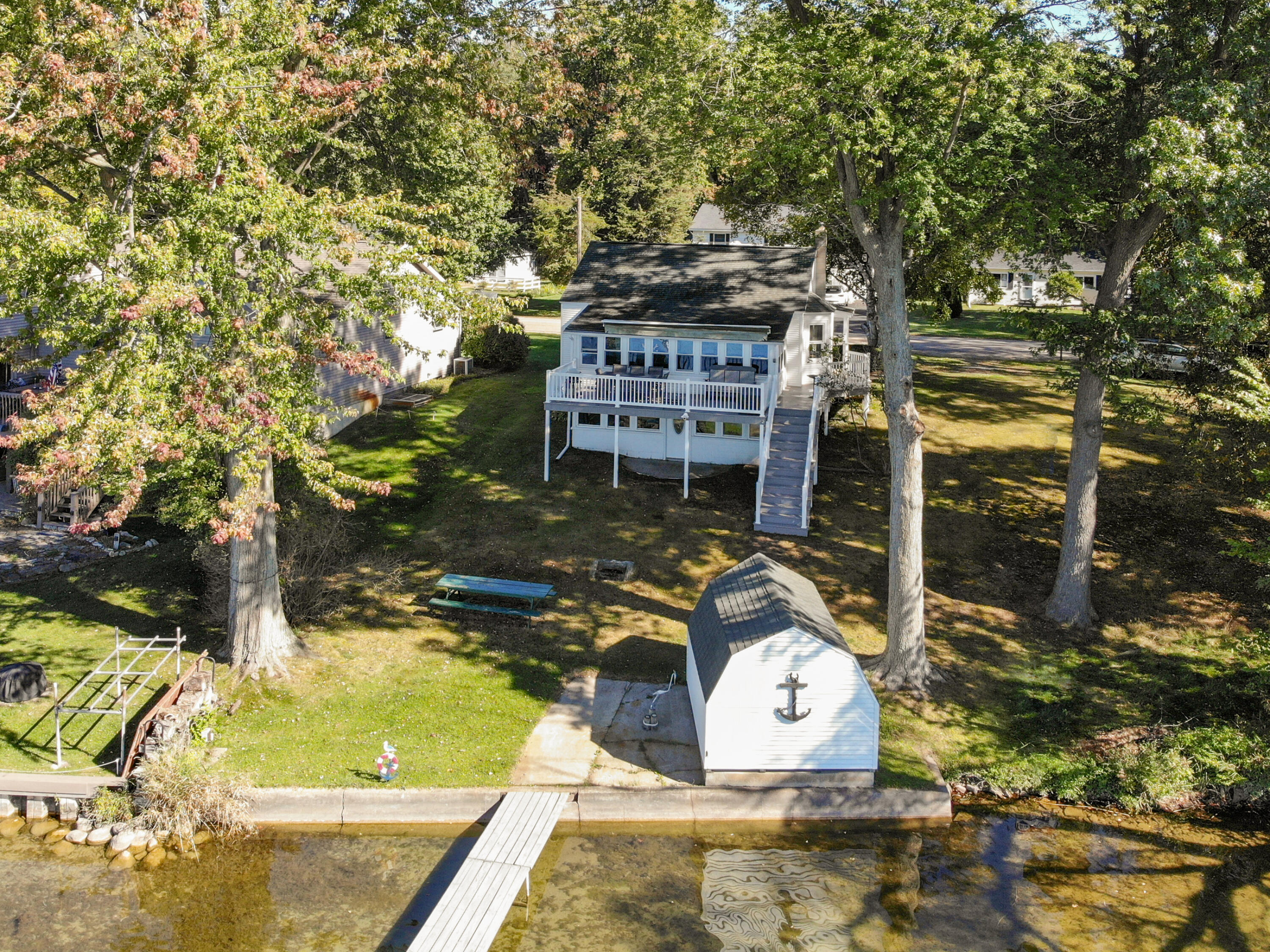 55572 North Fisher Lake Road Three Rivers, MI 49093 - Photo 4 of 34 55572 Fisher Lake Rd-202