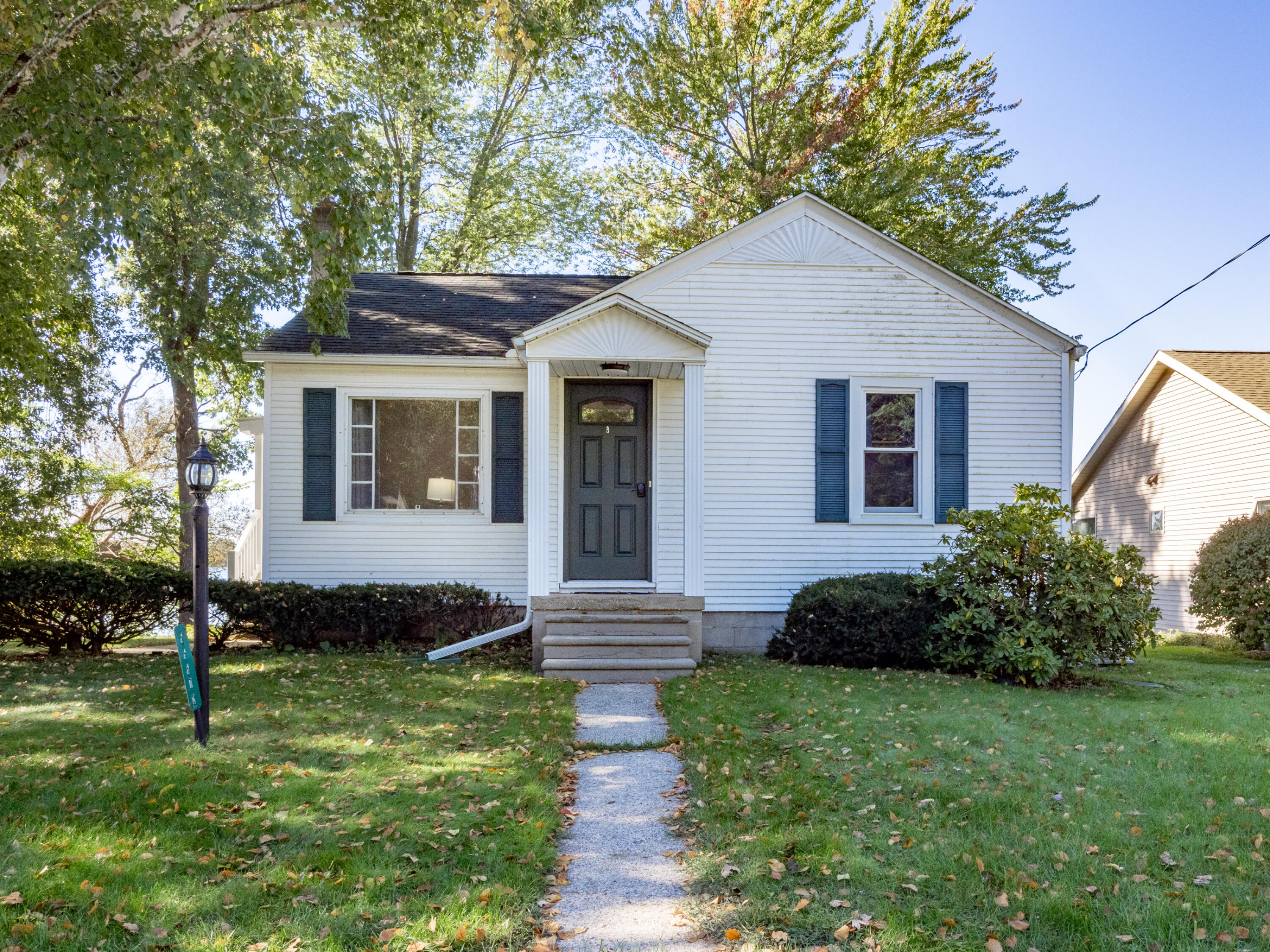 55572 North Fisher Lake Road Three Rivers, MI 49093 - Photo 6 of 34 55572 Fisher Lake Rd-103