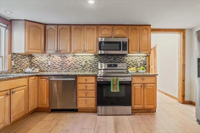 $998,000 | 19196 Cleveland Avenue, Galien, MI 49113