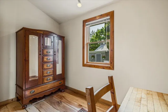 $998,000 | 19196 Cleveland Avenue, Galien, MI 49113