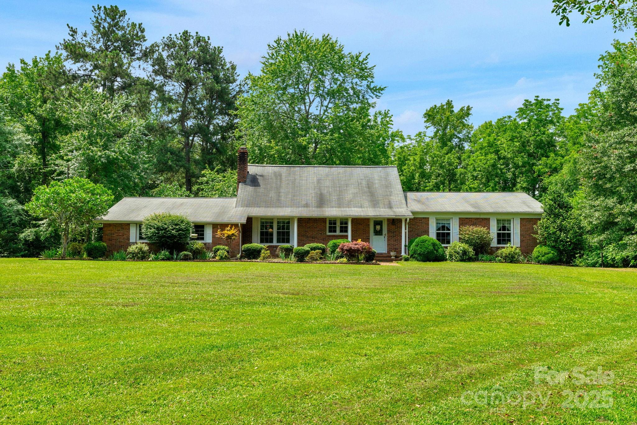 186 Niven Road Lancaster, SC 29720 - Photo 1 of 42