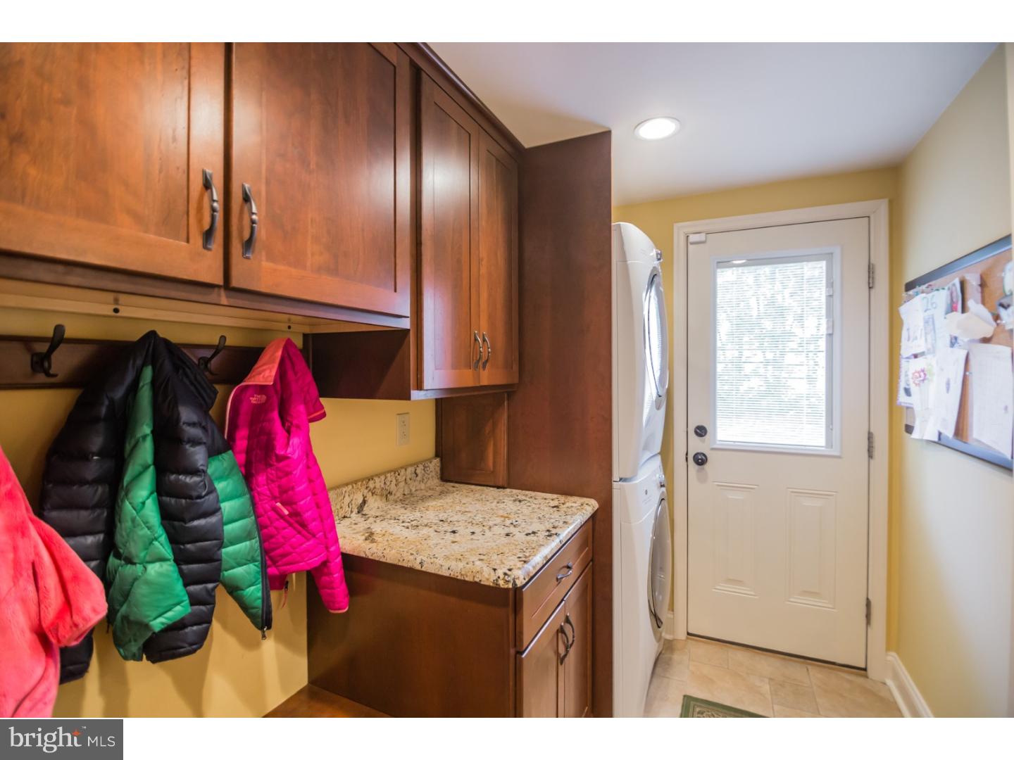 228 Country Gate Road Wayne, PA 19087 - Photo 10 of 23 Mud Room