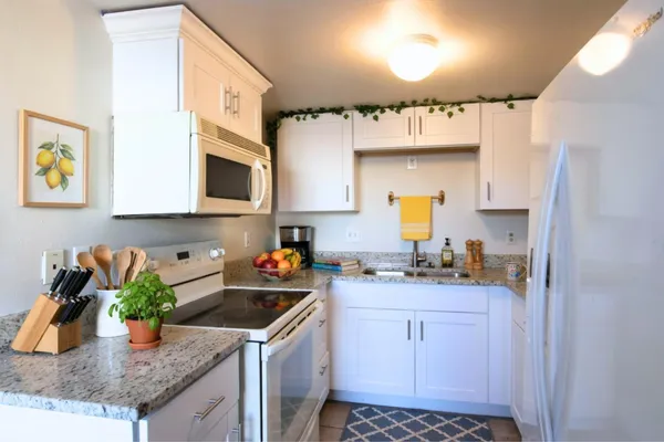 $1,149 | 1704 East 6th Avenue, Unit 1704, Mesa, AZ 85204
