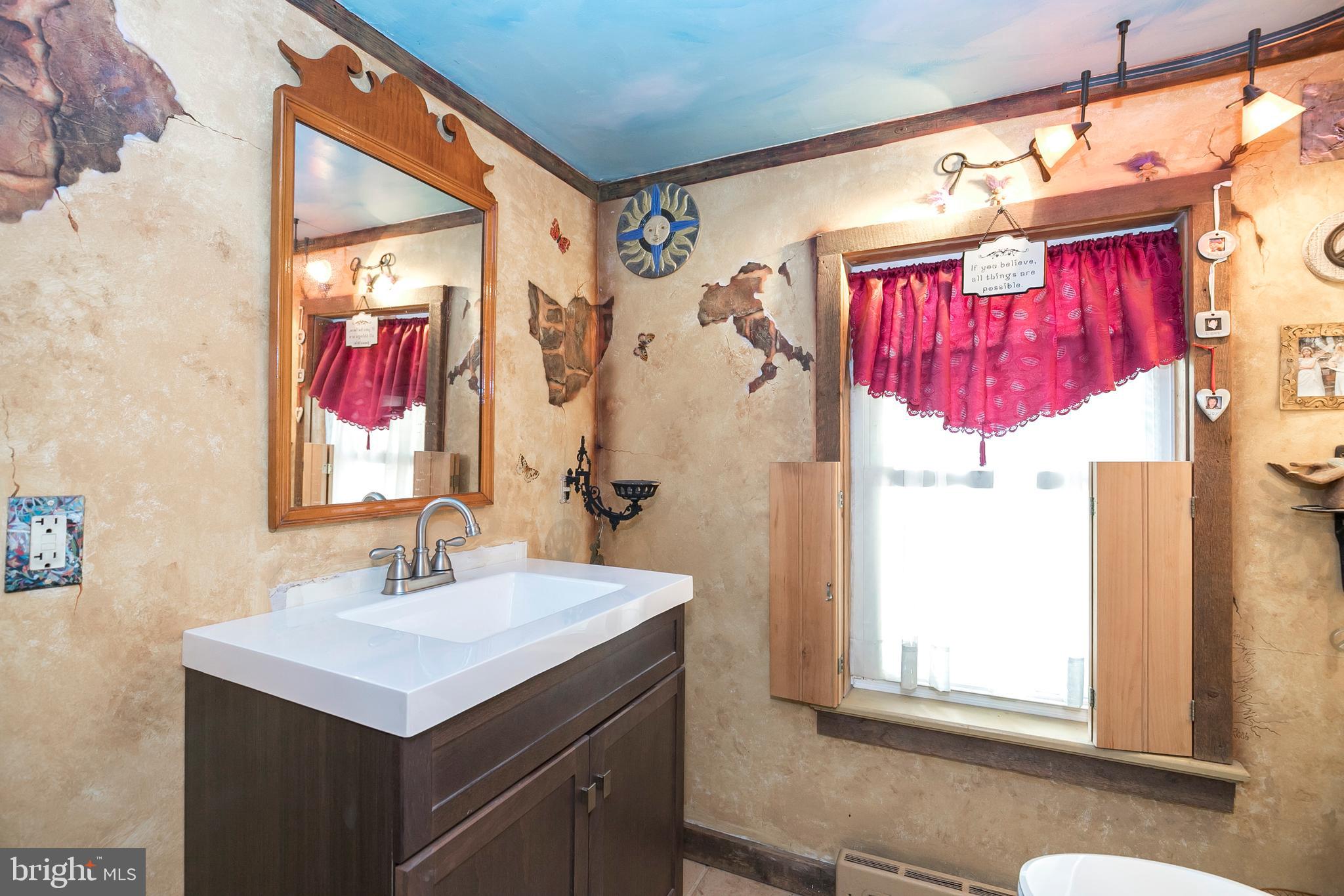 1051 Favinger Road Pottstown, PA 19465 - Photo 14 of 45 Gallery Image 14