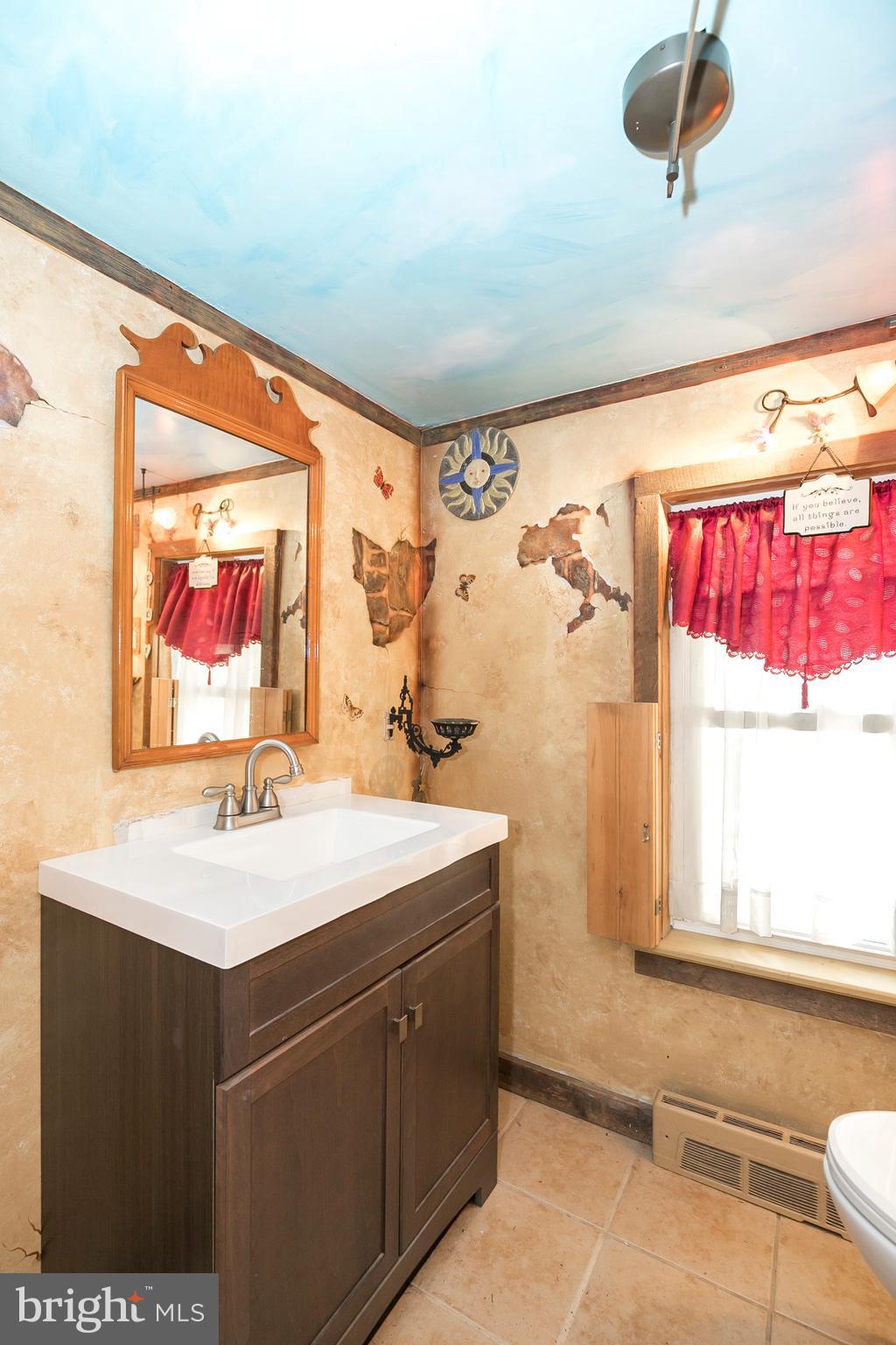 1051 Favinger Road Pottstown, PA 19465 - Photo 15 of 45 Gallery Image 15
