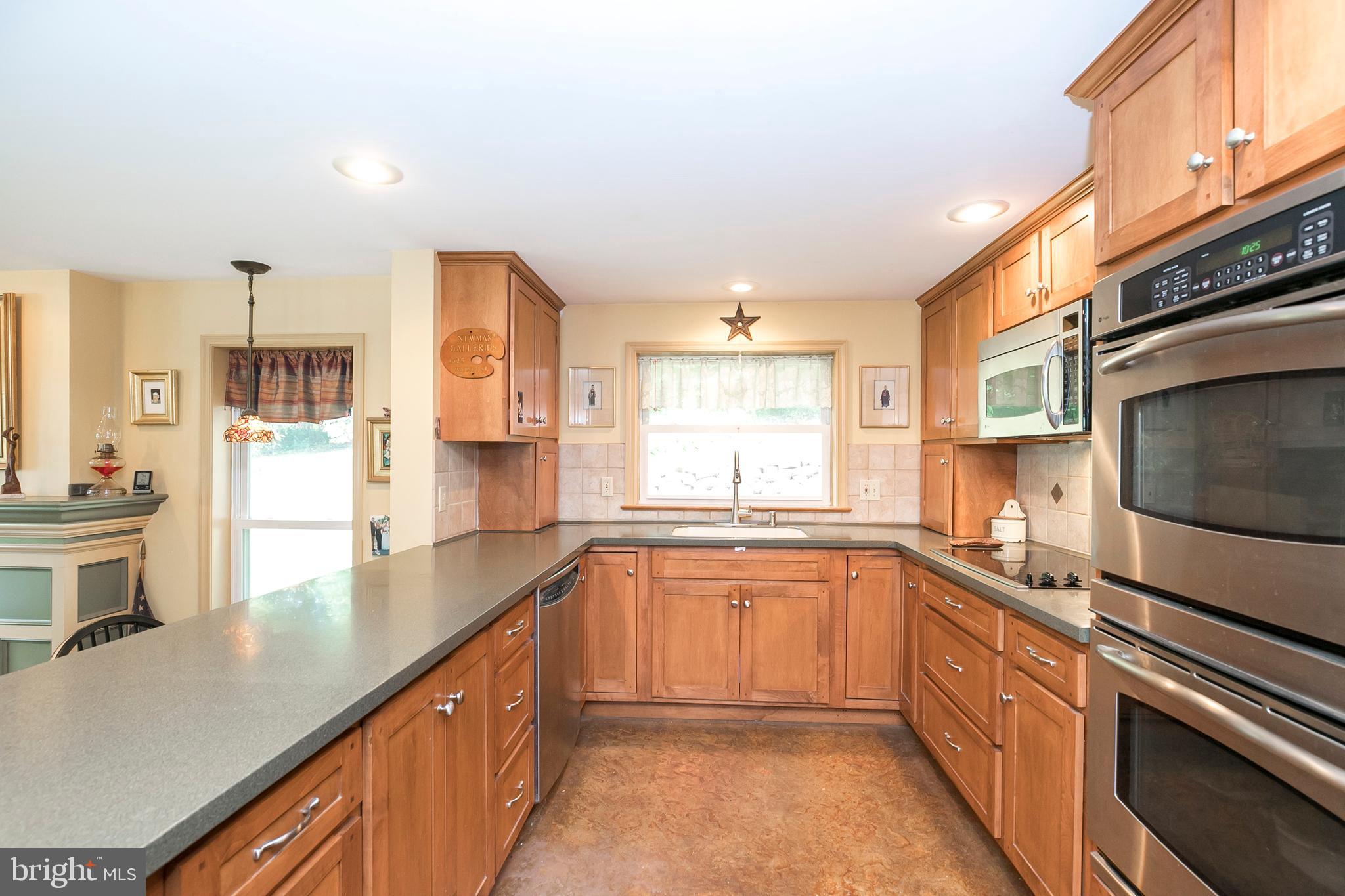 1051 Favinger Road Pottstown, PA 19465 - Photo 10 of 45 Gallery Image 10
