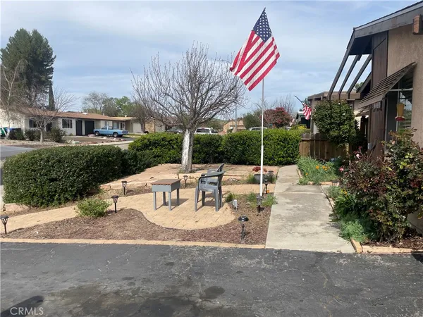a view of outdoor space yard and patio