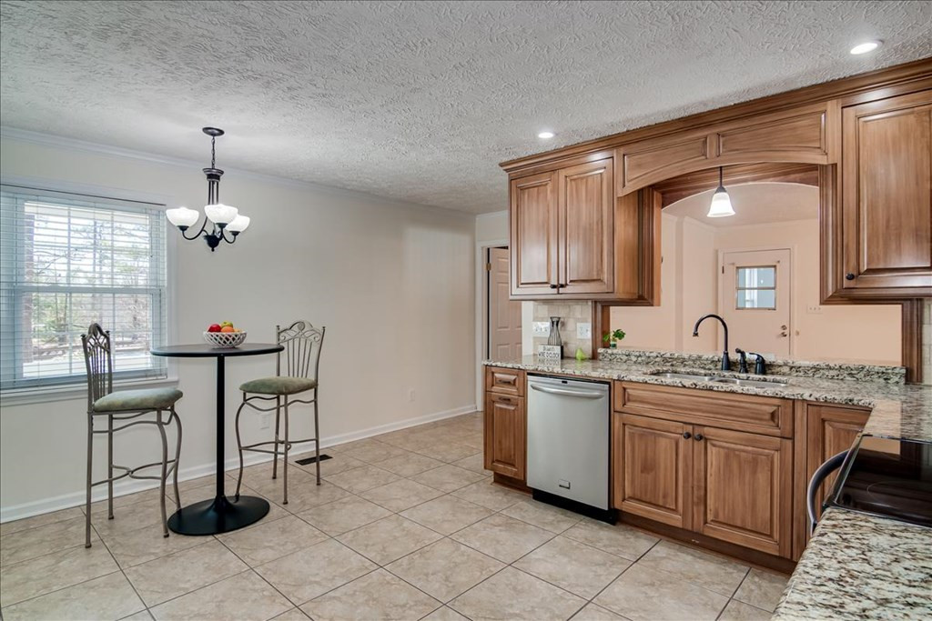 5209 Hereford Farm Road Evans, GA 30809 - Photo 5 of 31 Stainless Steel Appliances