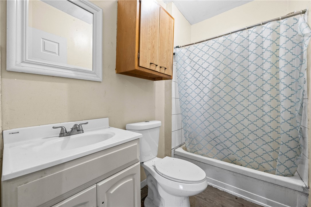 411 Jay Street Rochester, NY 14611 - Photo 29 of 32 Bathroom 2