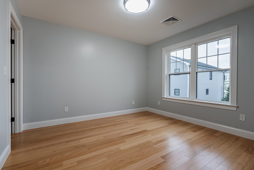 219 Earle Street, Unit 3 Fall River, MA 02723 - Photo 14 of 27