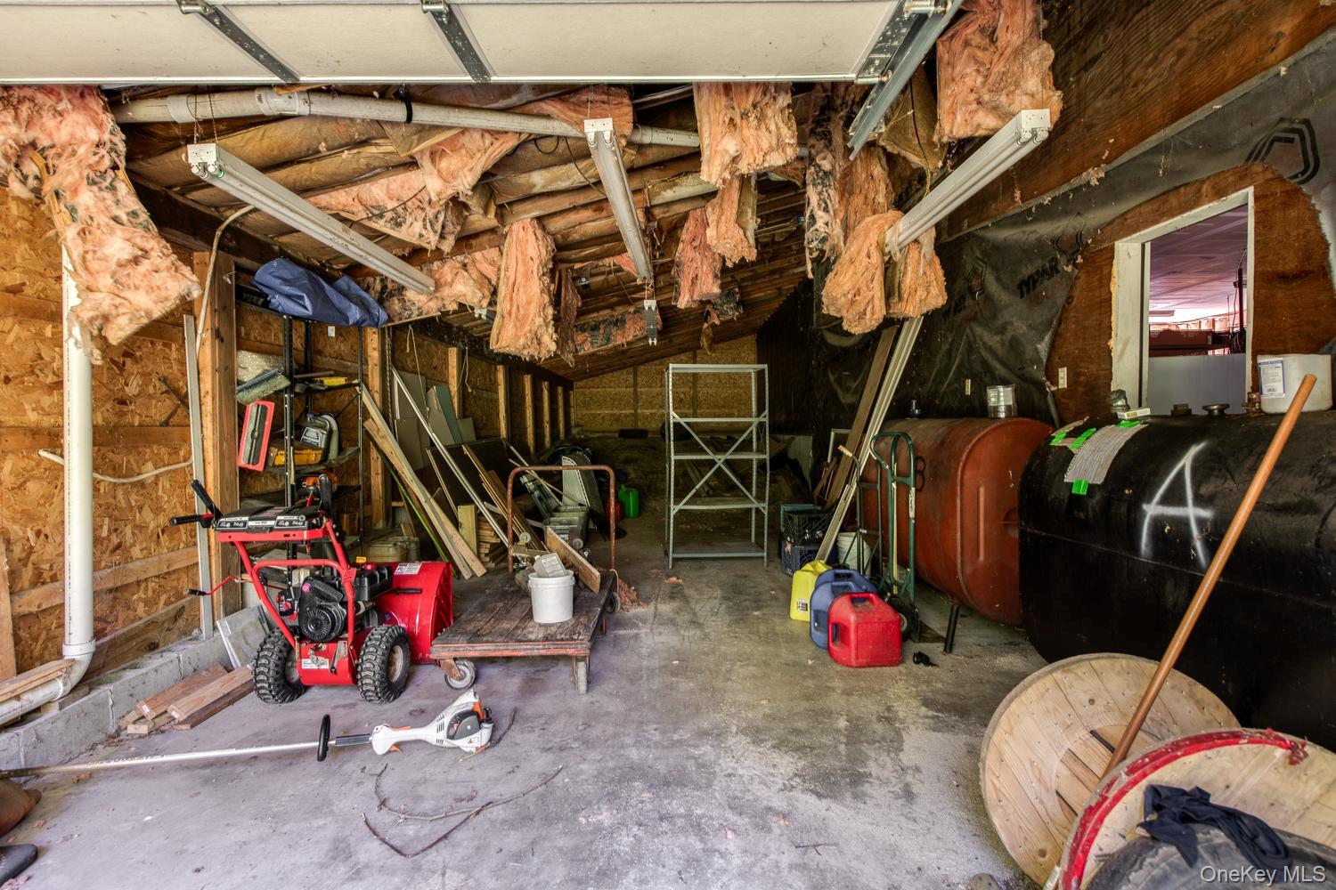 676-678 Oak Summit Road Millbrook, NY 12545 - Photo 37 of 38 2 car tandem garage
