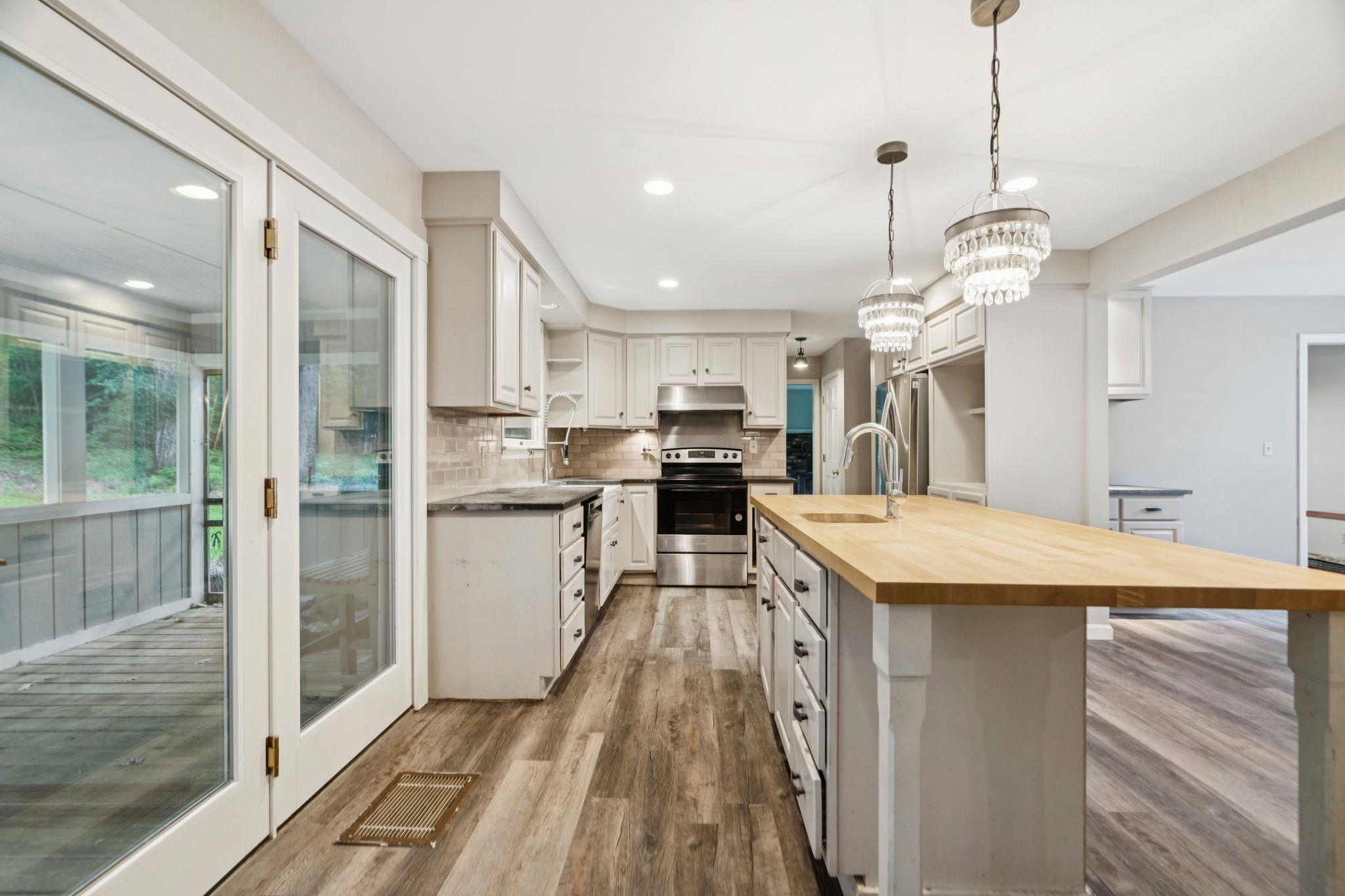 25 Pinneo Hill Road Hanover, NH 03755 - Photo 14 of 52