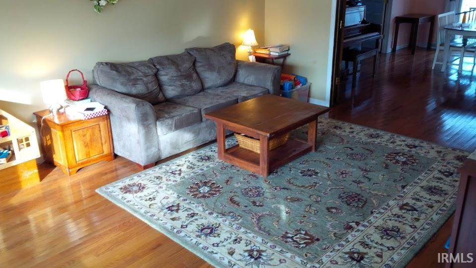 2008 North Winthrop Road Muncie, IN 47304 - Photo 2 of 18 Gallery Image 2