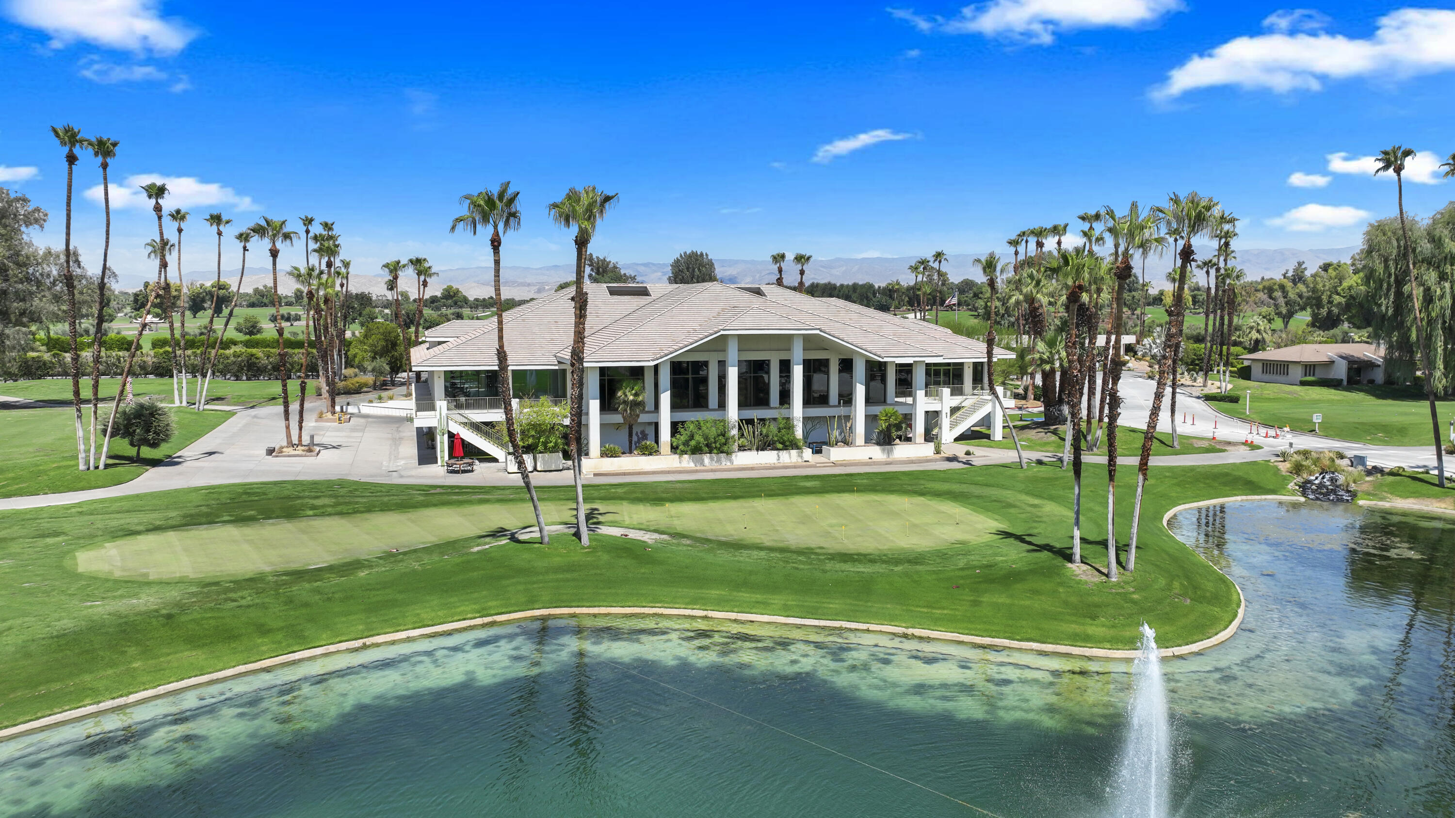 910 Island Drive, Unit 406 Rancho Mirage, CA 92270 - Photo 42 of 54 IslandDr910#54