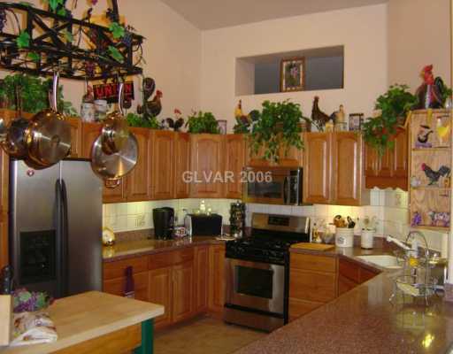 900 Rhyolite Terrace Henderson, NV 89011 - Photo 5 of 8 Kitchen.