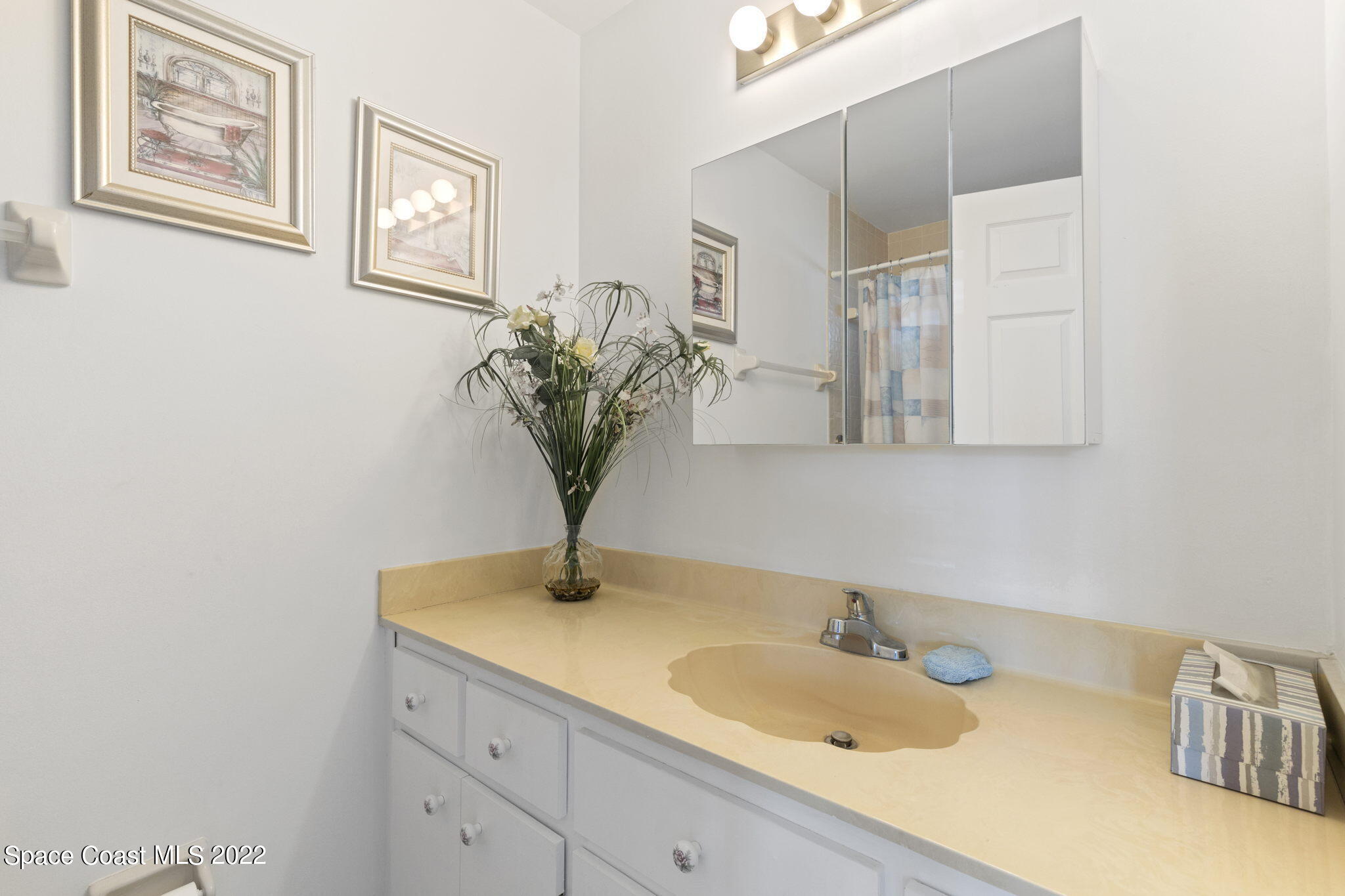 8520 Highway 1, Unit E9 Micco, FL 32976 - Photo 13 of 20 12-web-or-mls-6R5A9517