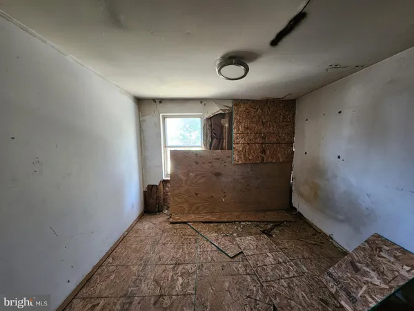 a view of a room with lots of green space