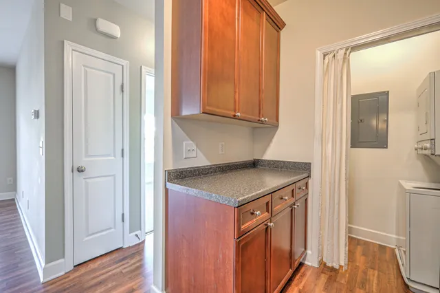 $1,560 | 8511 Burnham Lane, Unit J14, Nashville, TN 37211