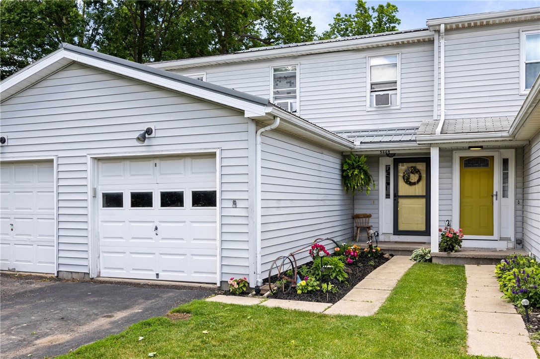5664 Running Brook Road Farmington, NY 14425 - Photo 3 of 29